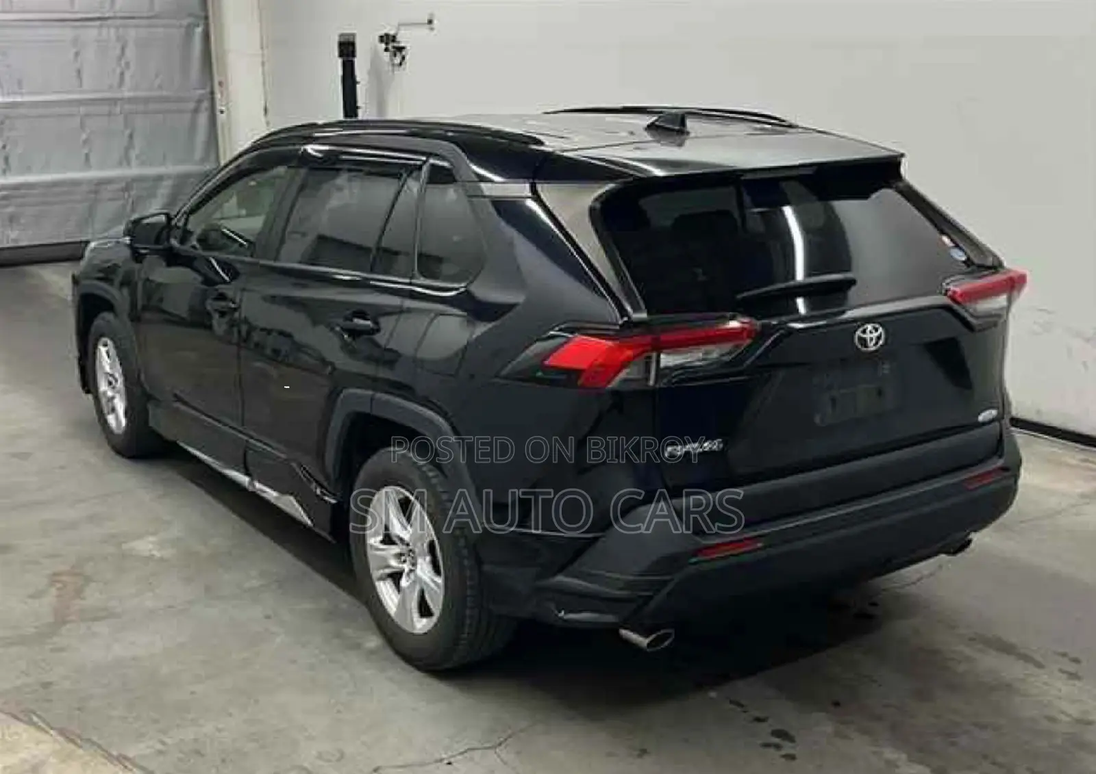 Toyota RAV4 Non Hybrid X Black 2021