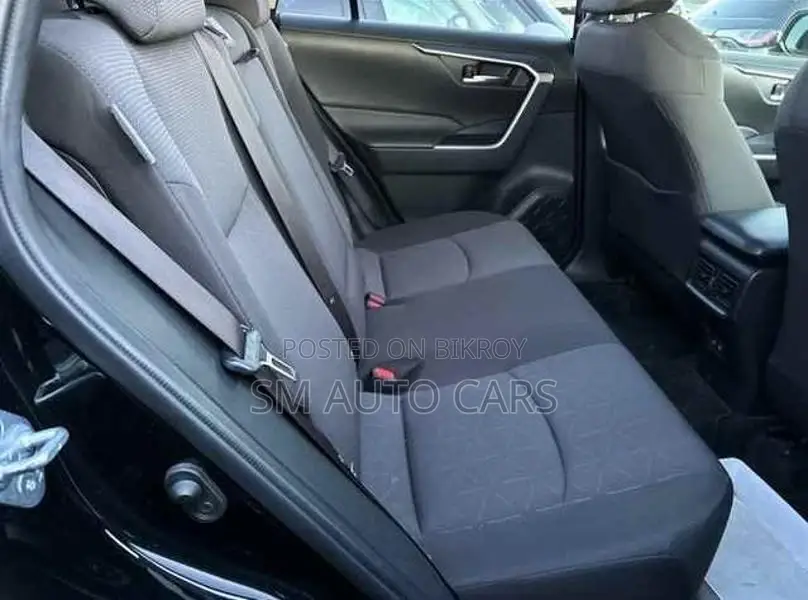 Toyota RAV4 Non Hybrid X Black 2021