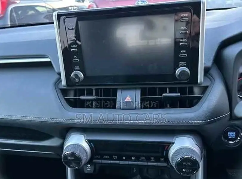 Toyota RAV4 Non Hybrid X Black 2021