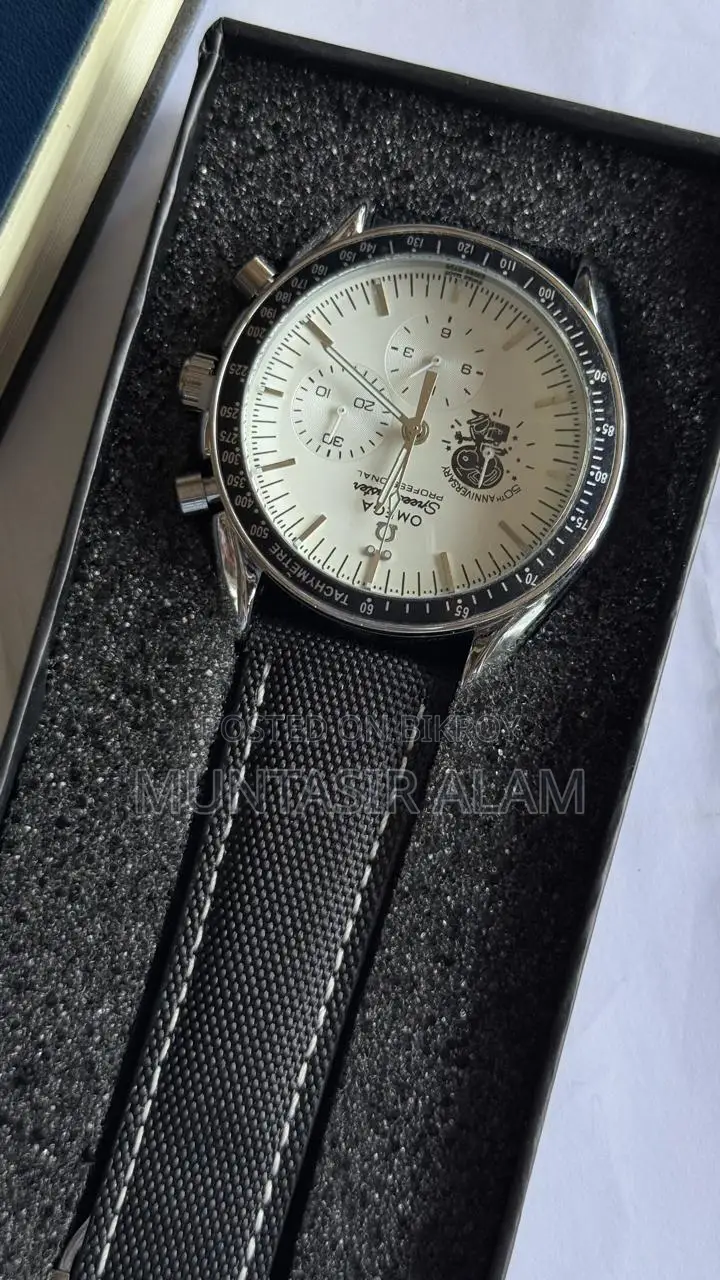 Omega Speed Master Snoopy