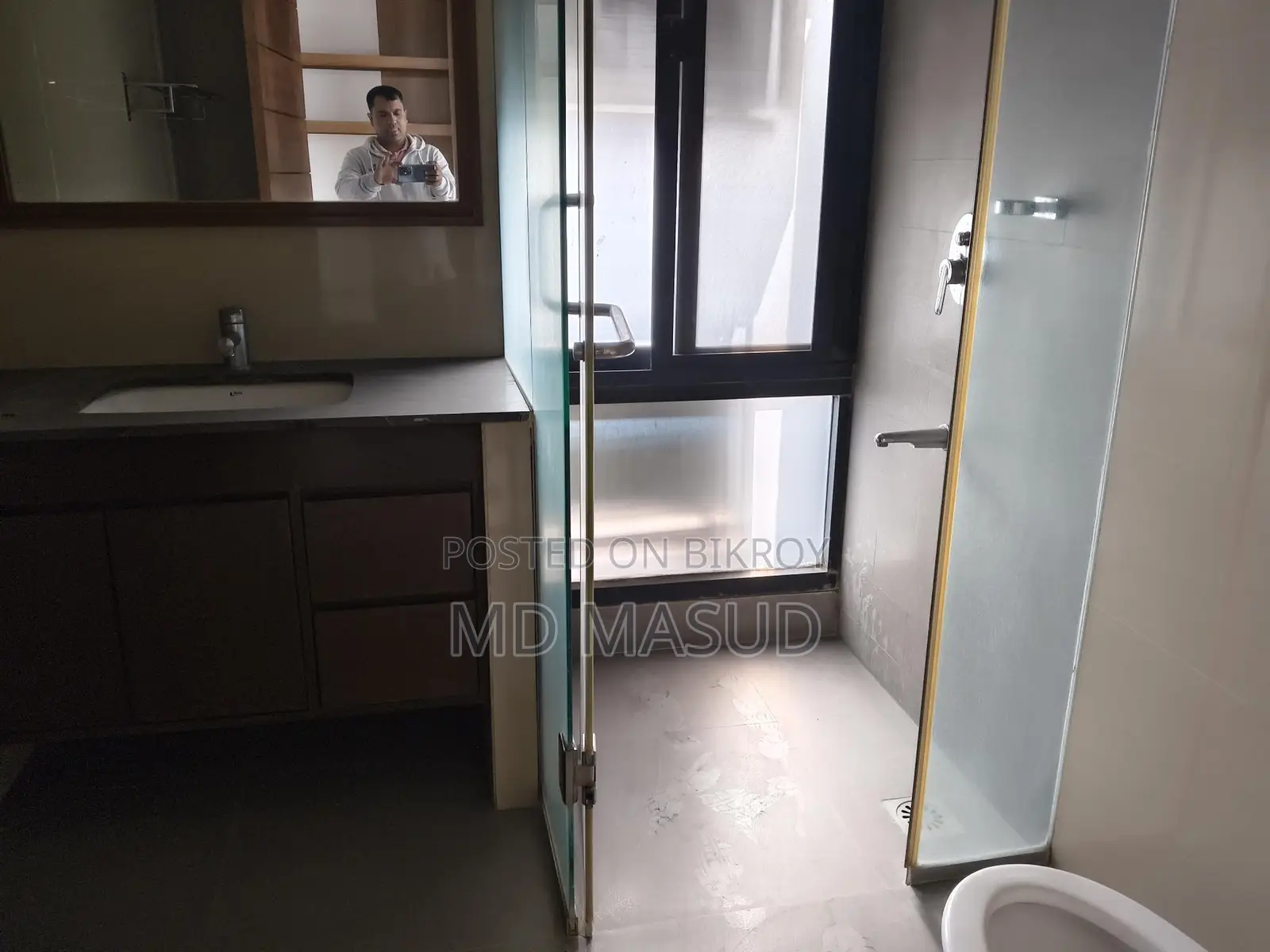 New 5-bedroom 7650sqft, 2-carpark Apartment Rent