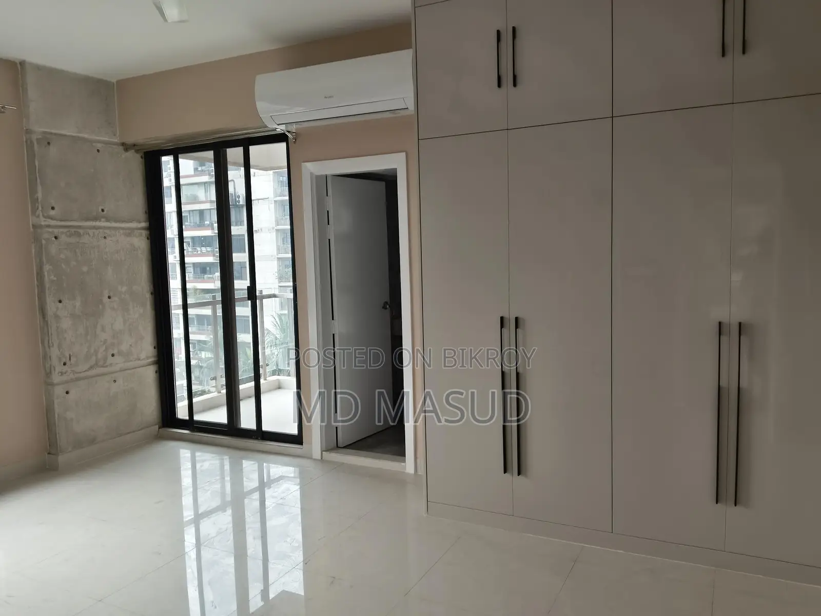 New 5-bedroom 7650sqft, 2-carpark Apartment Rent