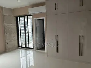 New 5-bedroom 7650sqft, 2-carpark Apartment Rent