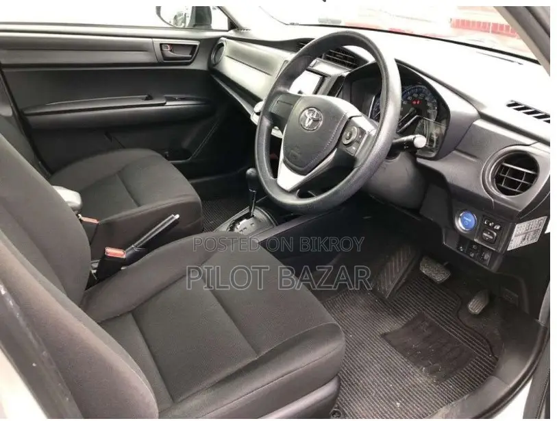Toyota Axio EX Pkg 2020