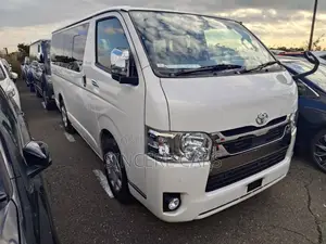 Toyota Hiace Super GL Dark Prime2 2022