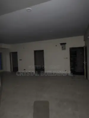 Get a ready flat right now on Kazibari Road, inside the city.