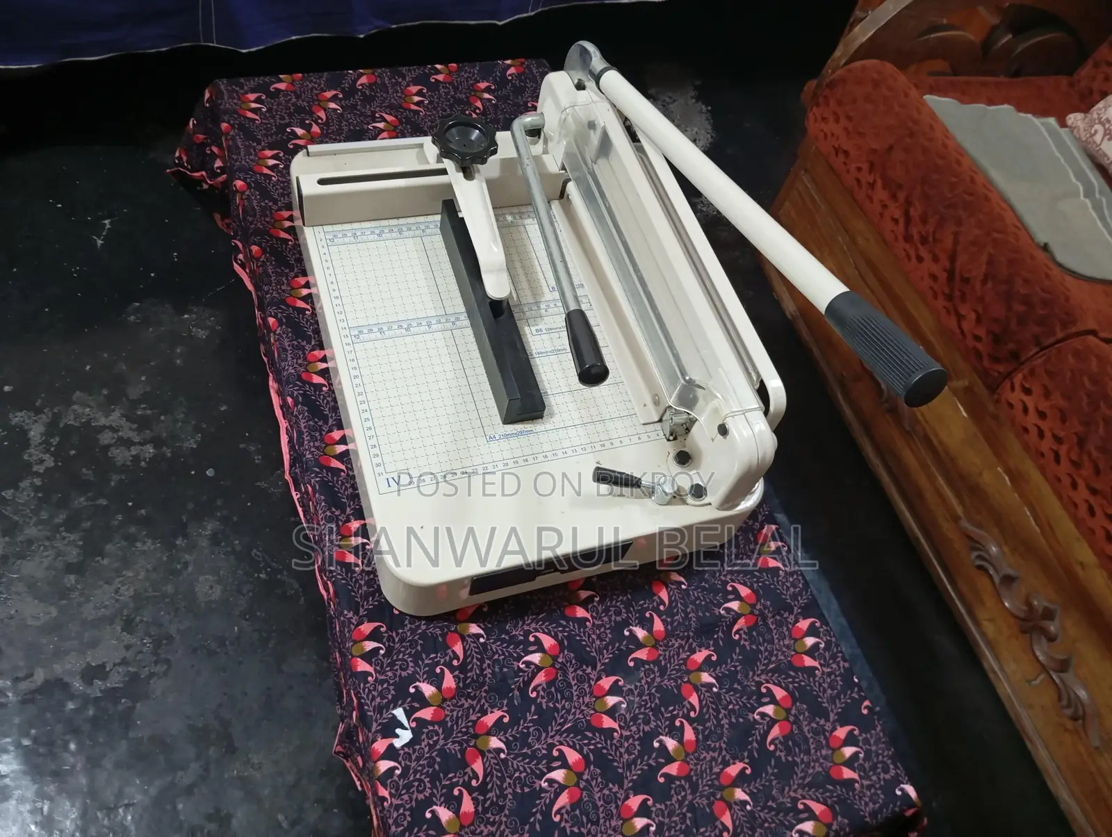 Paper Cutting Machine