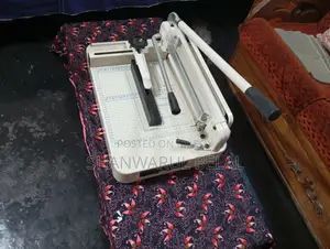 Paper Cutting Machine