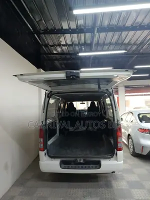 Toyota Hiace GL Showroom ready 2020