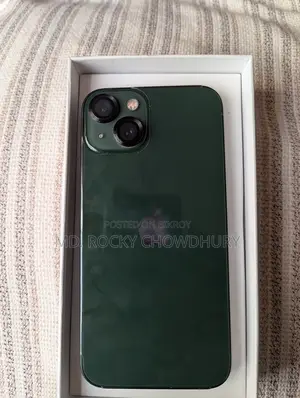 Apple iPhone 13 (Used)