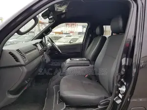 Toyota Hiace Super GL 2022