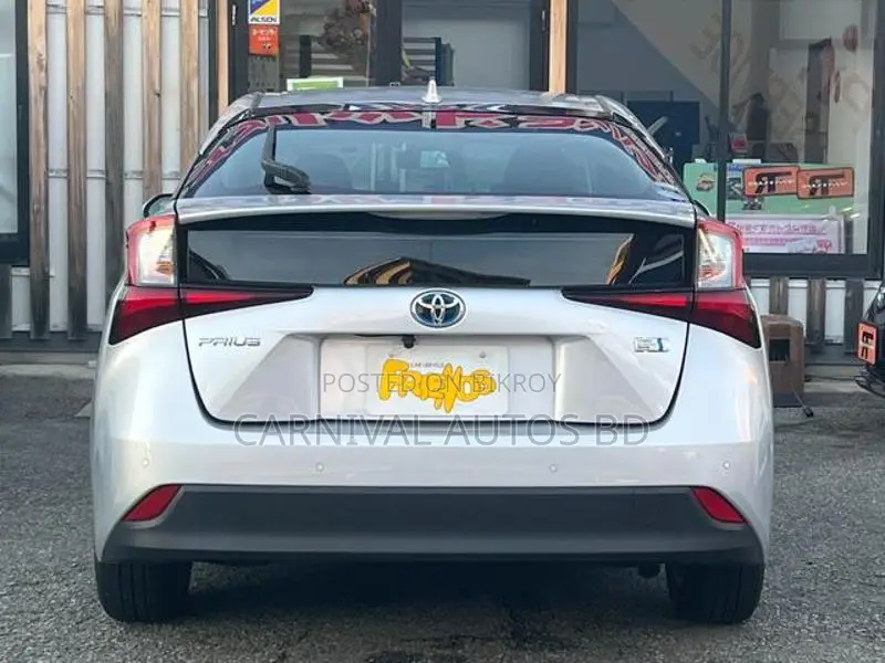 Toyota Prius A PACKAGE SILVER 2020
