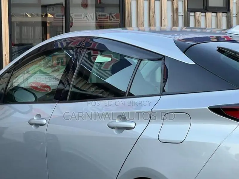 Toyota Prius A PACKAGE SILVER 2020