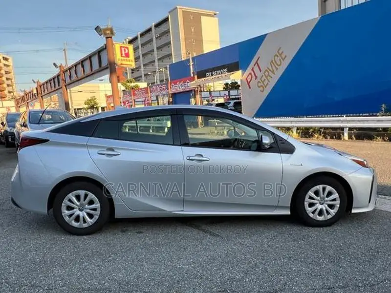 Toyota Prius A PACKAGE SILVER 2020