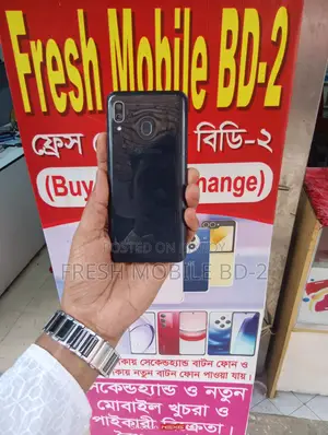 Samsung Galaxy A30 Ram:4 Rom:64 (Used)