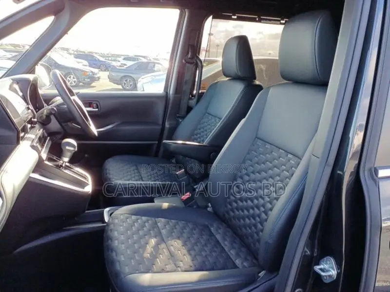 Toyota Voxy S-Z PACKAGE HYBRID 2022