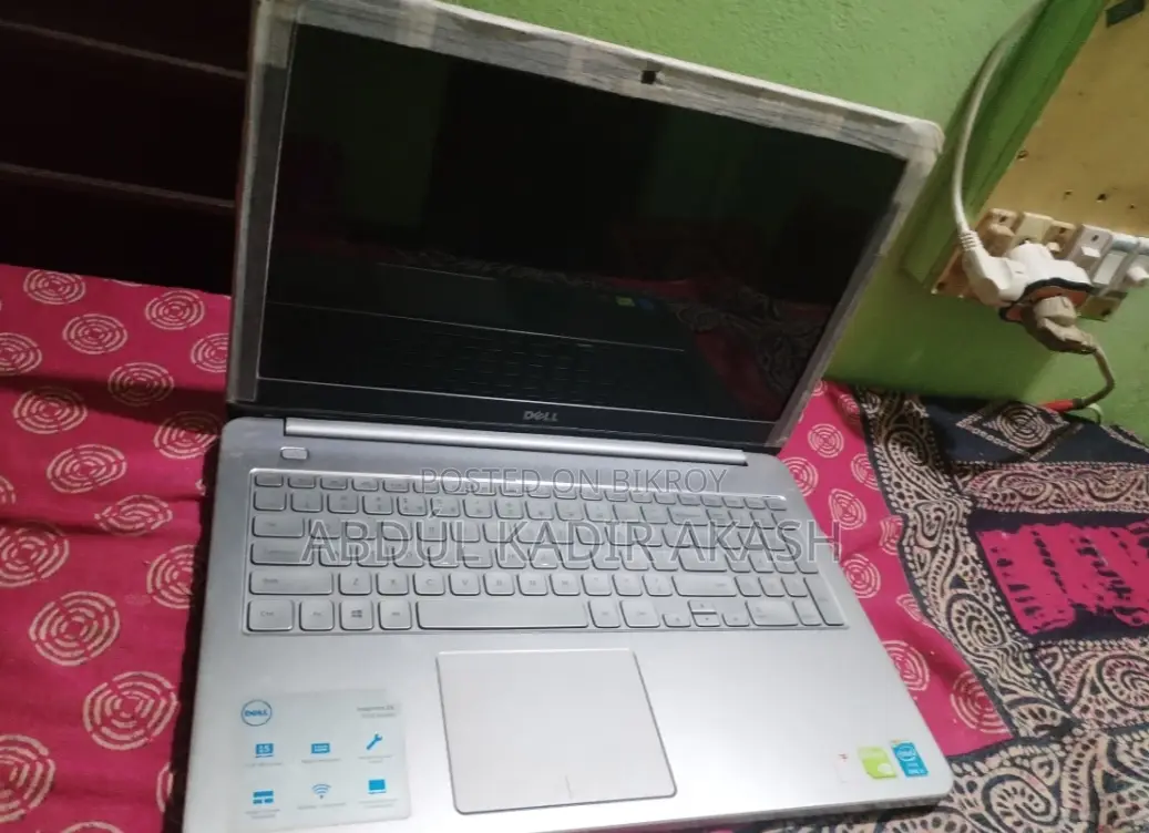 Dell Inspiron 15 7000 Core i5 8GB 256 SSD