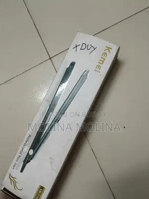 স্ট্রেটনার Kemei