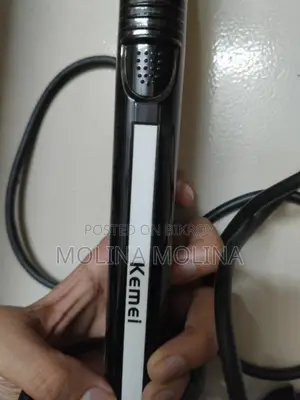 স্ট্রেটনার Kemei