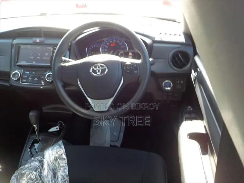 Toyota Axio ex package 2020