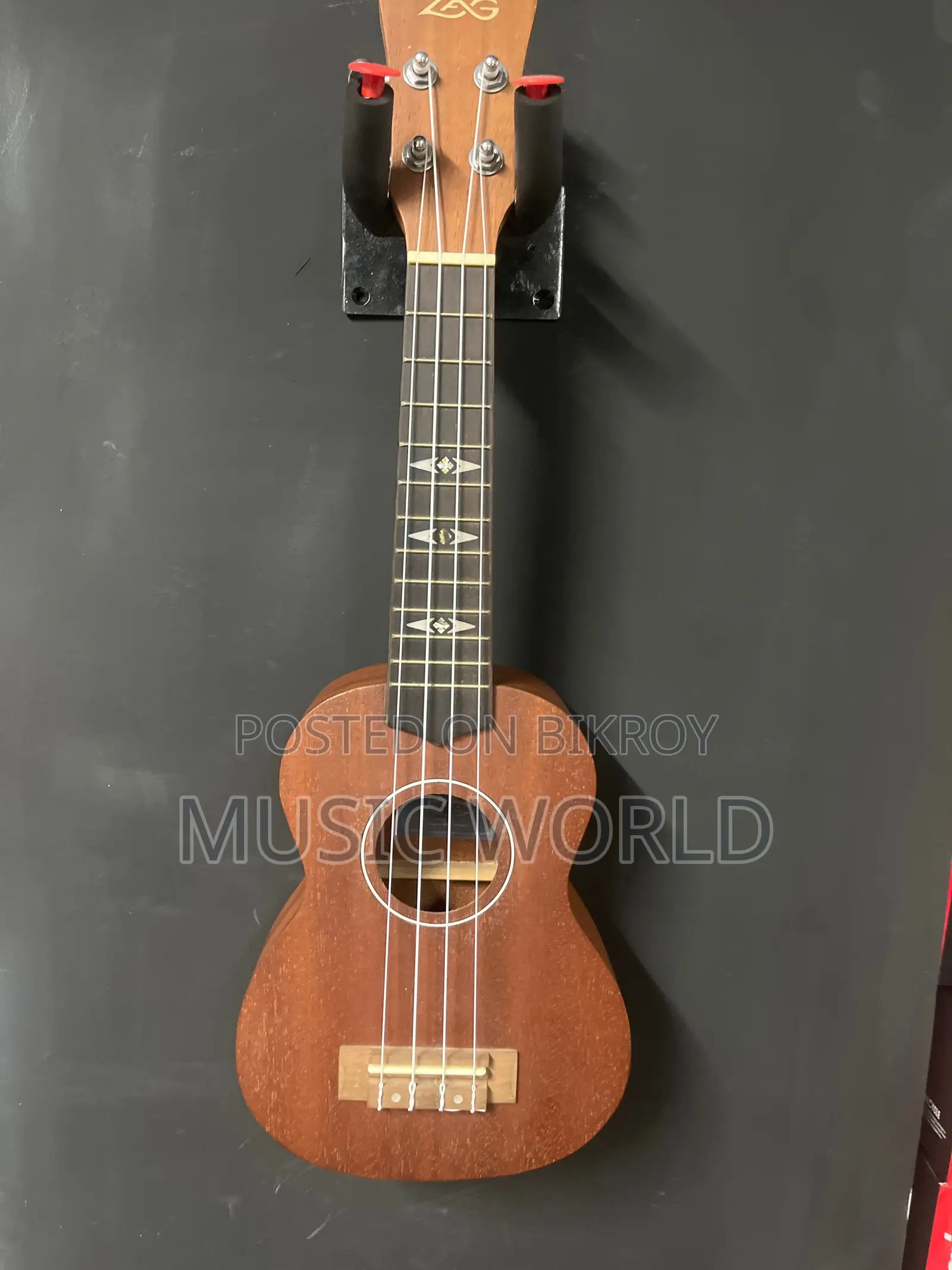 LaVa brand 21 inch Ukulele for professional sound