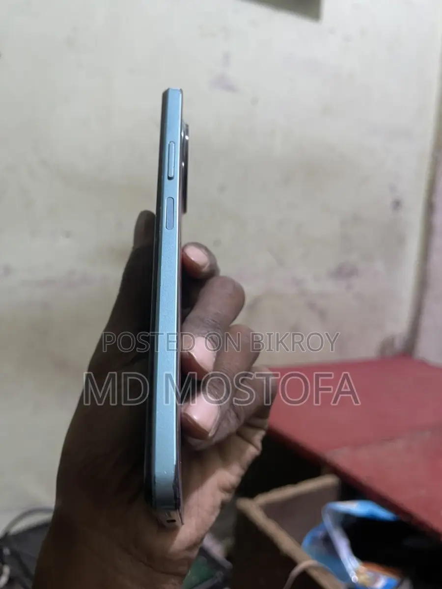 Walton Mobile Phone (Used)