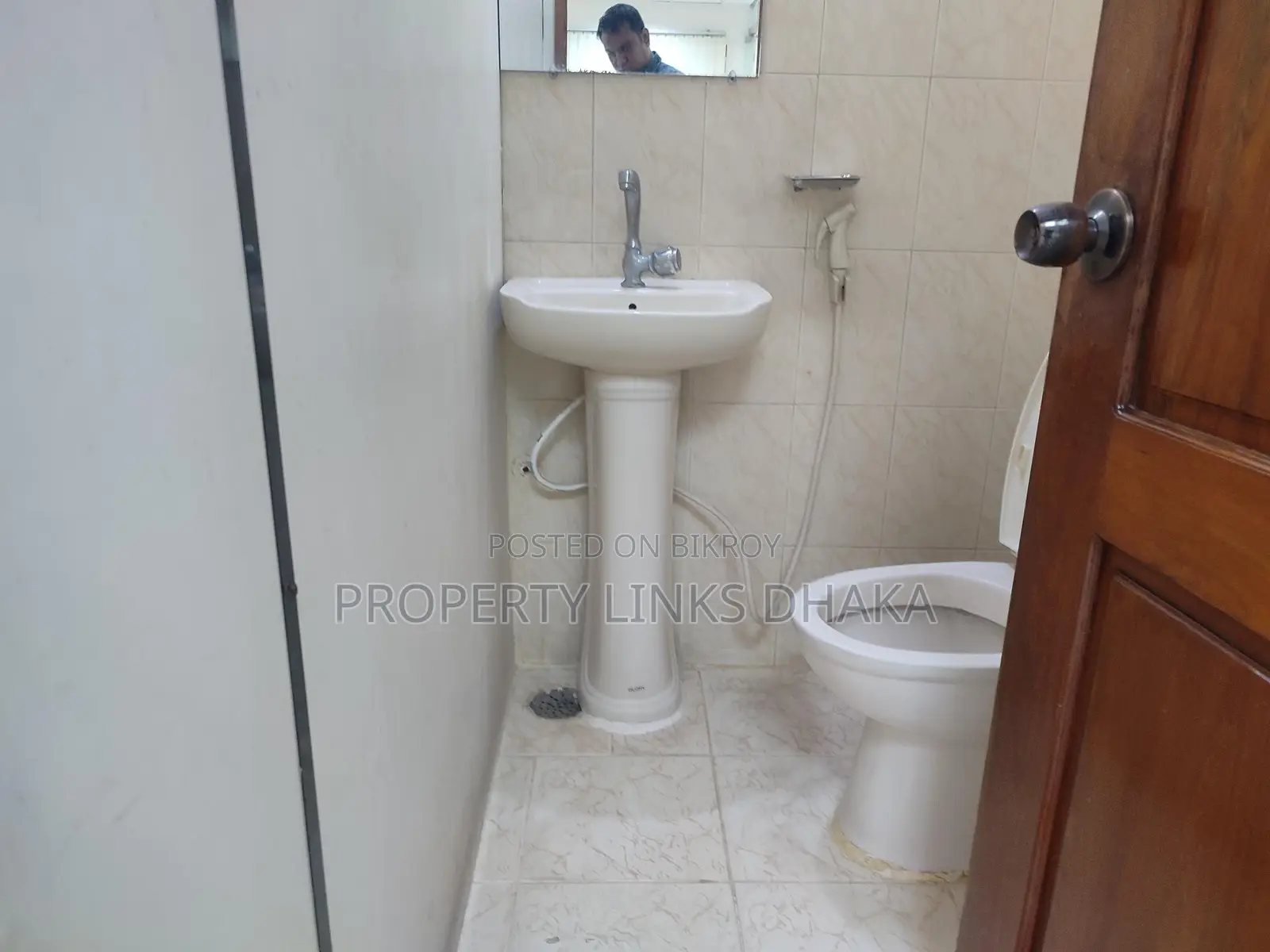 Semi-Furnished Office Space for Rent in Gulshan