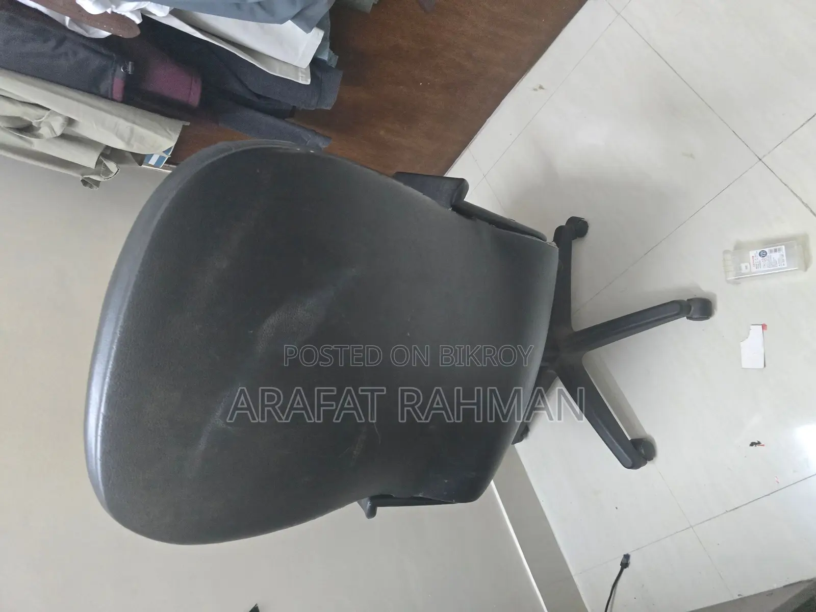 Used Chair 1 Piece