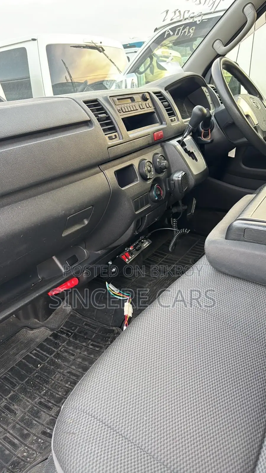 Toyota Hiace AMBULANCE DX 2020