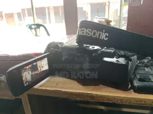 Selling Hc-v785
