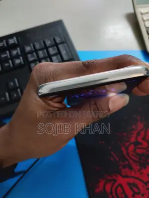 Apple iPhone X (Used)