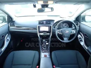 Toyota Premio FL 2020