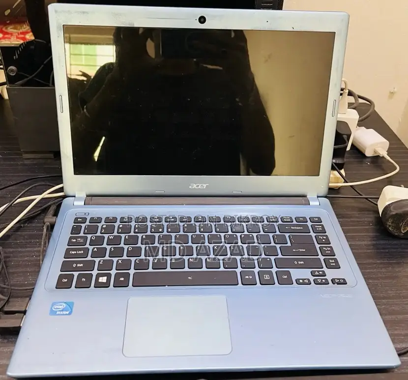 Acer Aspire Laptop (Intel Celeron / 4GB RAM) – Urgent Sale!