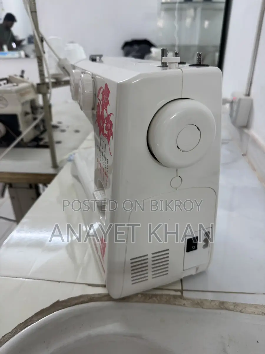 Usha Janome Allure Dlx Sweing