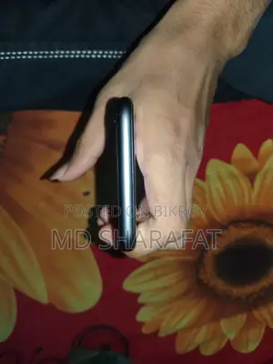 Apple iPhone 8 10/10 (Used)