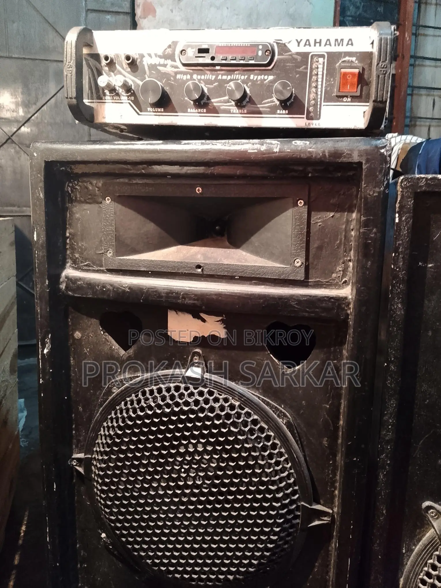 High-Quality Speaker Box