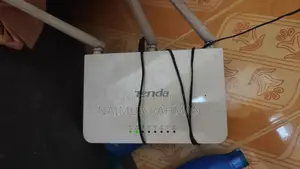 Tenda F3 router