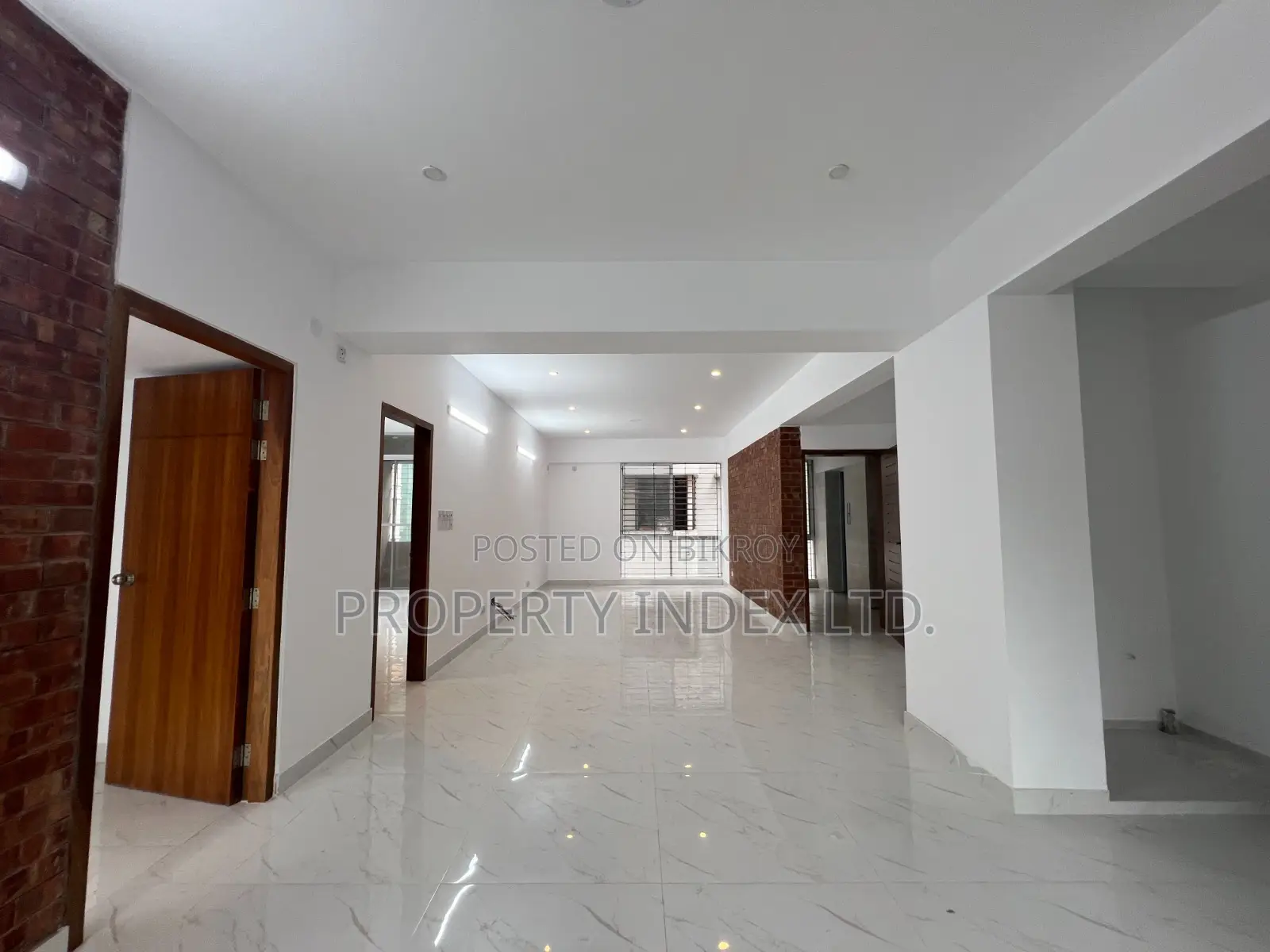 2133 Sqft North-East Corner Apartment for Sale in Sector 4