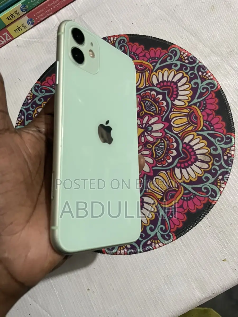 Apple iPhone 11 4/128GB (Used)