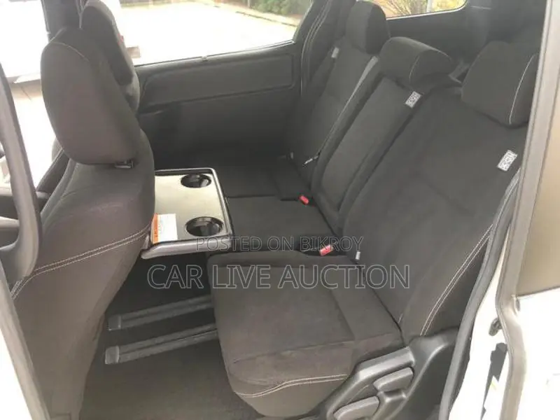 Toyota Esquire Non Hybrid 2021