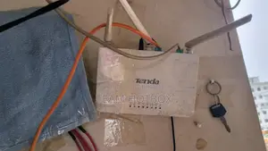 Tenda F3 Router
