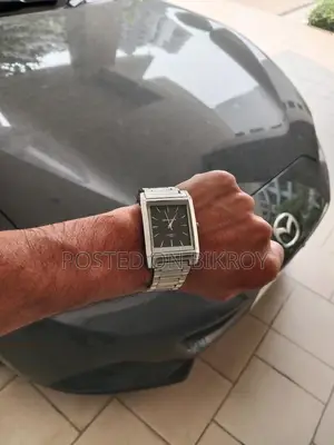 Analogue Watch for sale