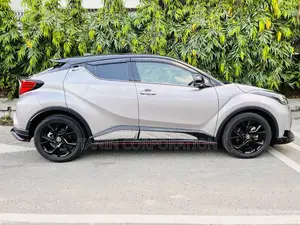 Toyota C-HR Hybrid G Nero Mode 2020