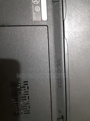 Dell Vestro Metal Body Laptap