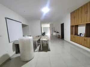2100-Sqft Lake View Office Space Rent In Gulshan-1