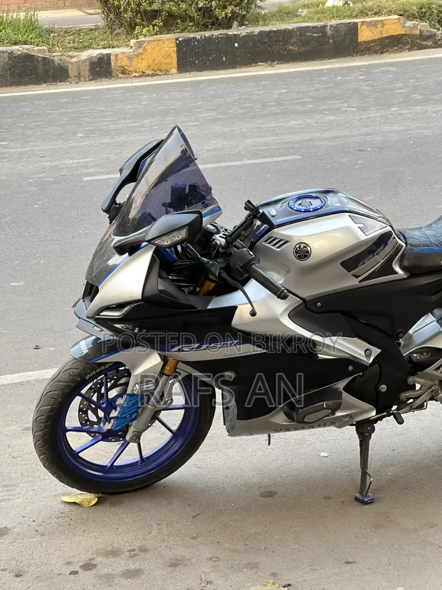 Yamaha R15M BS7 ` 2024
