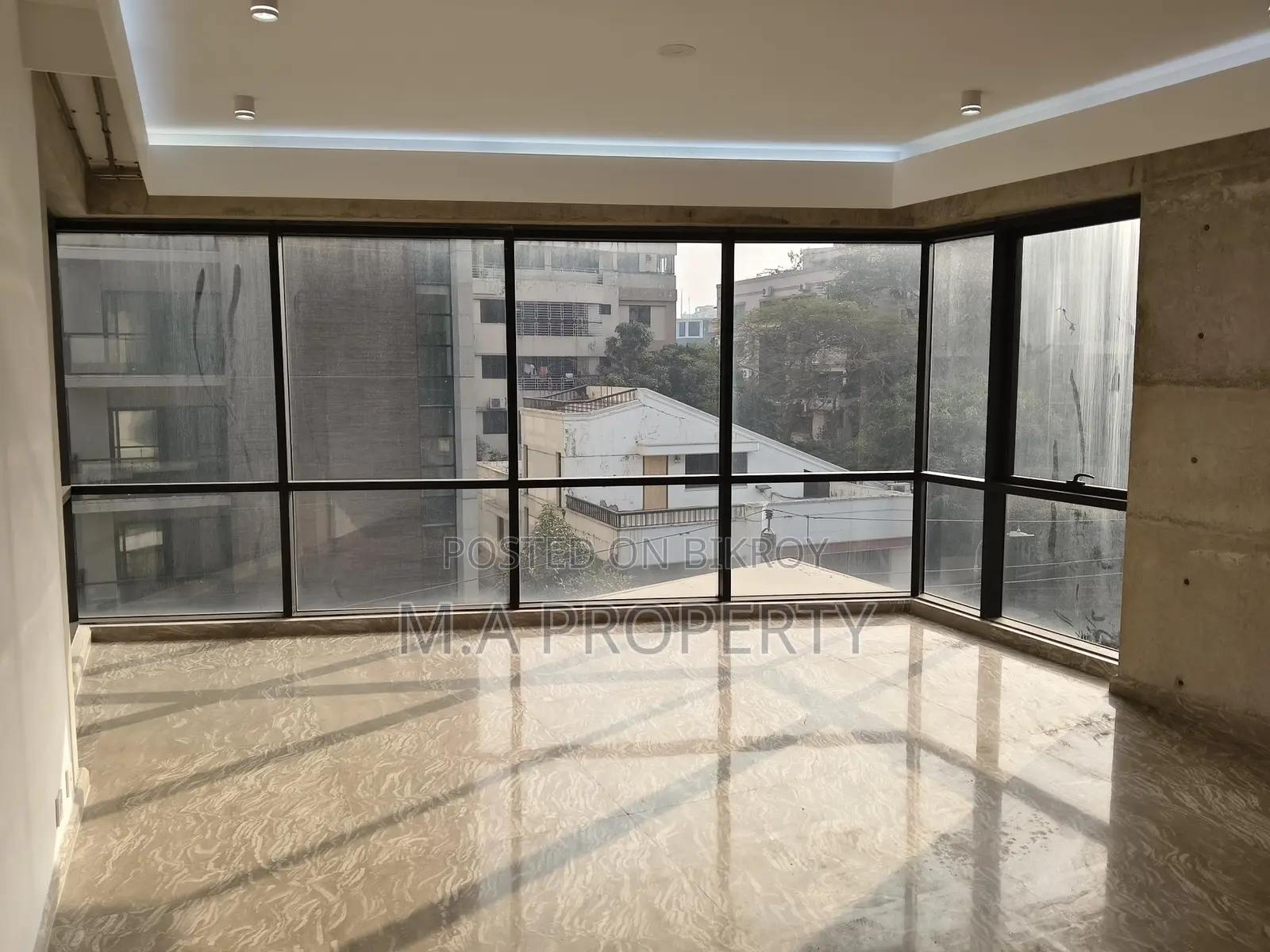 Rent Apartment 4-Bedroom 2 Carpark Gulshan
