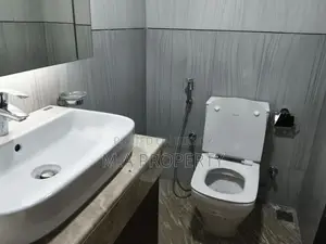 Rent Apartment 4-Bedroom 2 Carpark Gulshan