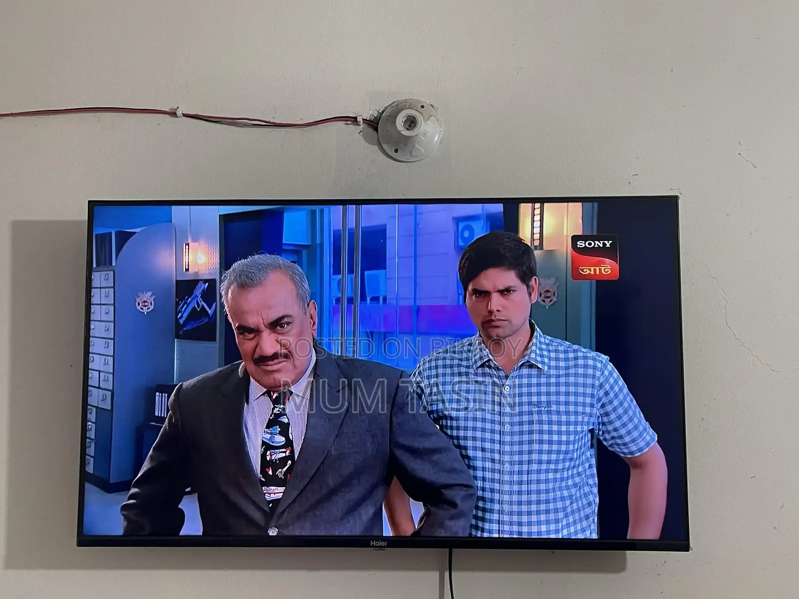 Haier 43" Android TV voice control (with box)