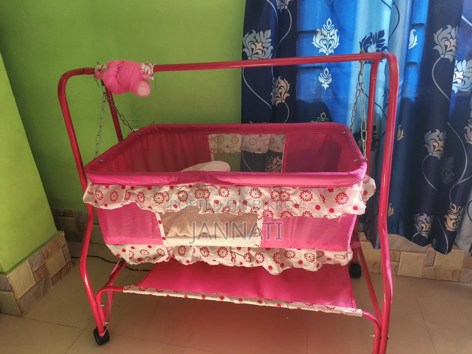 Baby cot